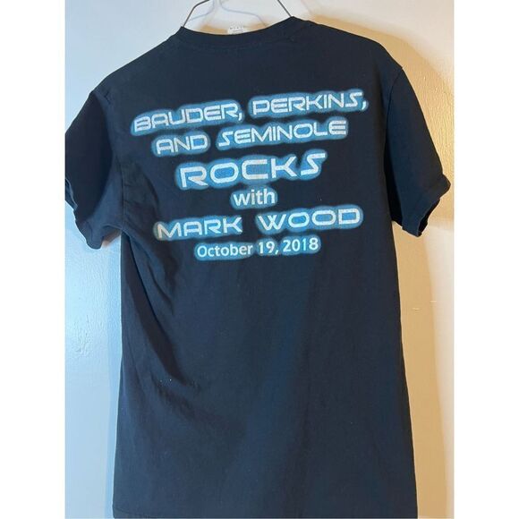 The Discovery Tour Tshirt - Picture 2 of 3